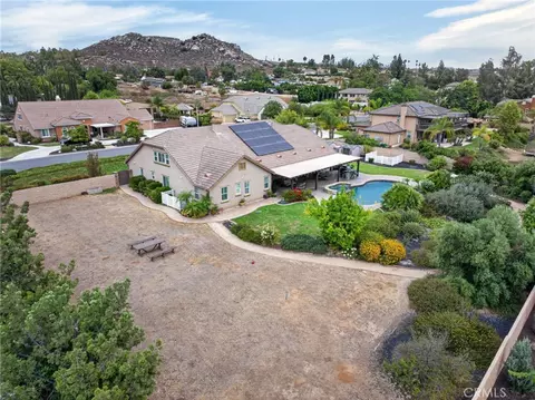 View/Area - 16885 Cramer, Riverside, CA 92504 photo 4 of 7