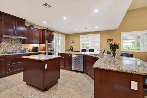 Kitchen - 16885 Cramer, Riverside, CA 92504 photo 3 of 3