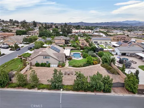 View/Area - 16885 Cramer, Riverside, CA 92504 photo 1 of 7