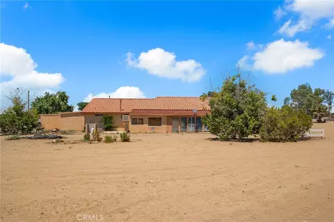 Exterior - 12274 Mountain, Pinon Hills, CA 92372 photo 7 of 8
