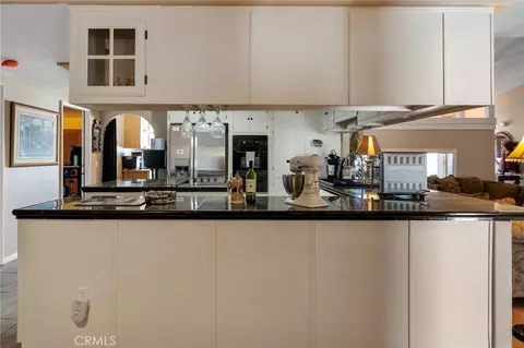 Kitchen - 12274 Mountain, Pinon Hills, CA 92372 photo 4 of 4