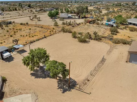 View/Area - 12274 Mountain, Pinon Hills, CA 92372 photo 4 of 7