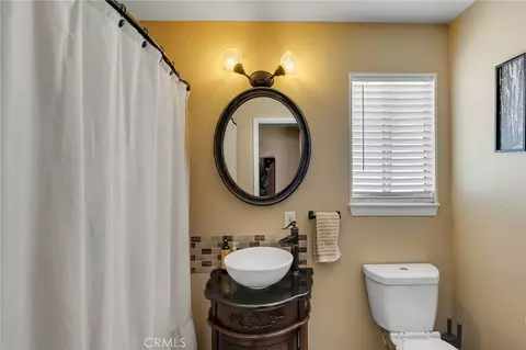 Bath - 12274 Mountain, Pinon Hills, CA 92372 photo 1 of 3