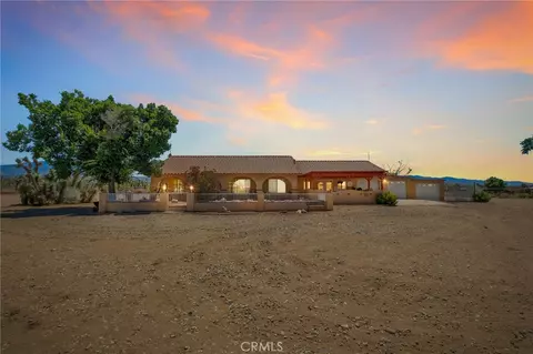 Exterior - 12274 Mountain, Pinon Hills, CA 92372 photo 3 of 8