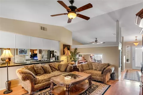 Living - 12274 Mountain, Pinon Hills, CA 92372 photo 2 of 2