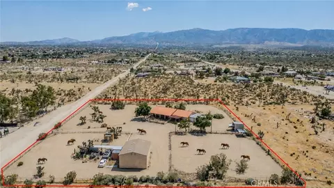 View/Area - 12274 Mountain, Pinon Hills, CA 92372 photo 2 of 7