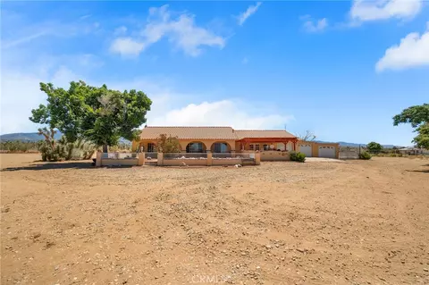 Exterior - 12274 Mountain, Pinon Hills, CA 92372 photo 6 of 8
