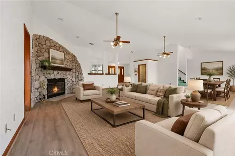 Living - 17033 Andromeda, Riverside, CA 92504 photo 2 of 7