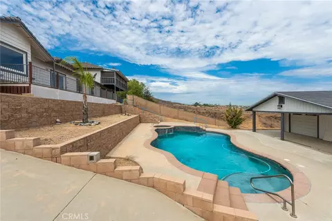 Exterior - 17033 Andromeda, Riverside, CA 92504 photo 10 of 13
