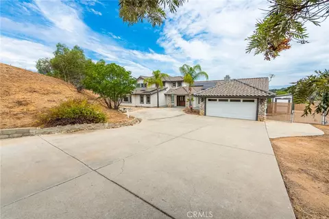 Exterior - 17033 Andromeda, Riverside, CA 92504 photo 1 of 13