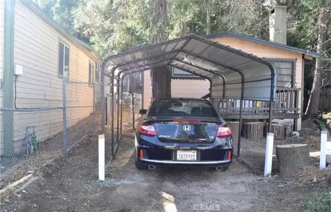 Exterior - 23747 Pioneer Camp Rd, Crestline, CA 92325 photo 3 of 7
