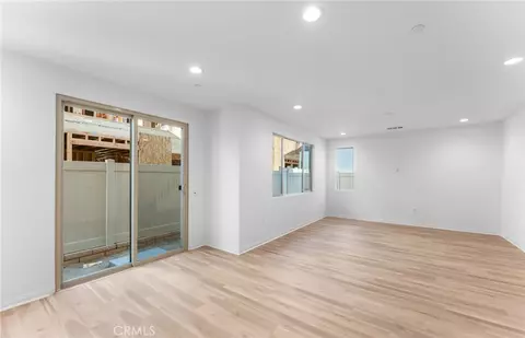 Living - 4244 E Flutter Privado, Ontario, CA 91761 photo 2 of 4