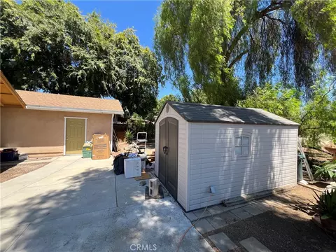 Exterior - 6952 Coolidge, Riverside, CA 92506 photo 13 of 18