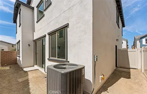 Exterior - 4234 E Flutter Privado, Ontario, CA 91761 photo 3 of 5