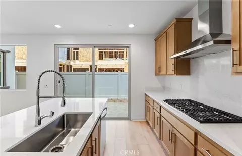 Kitchen - 4248 E Flutter Privado, Ontario, CA 91761 photo 1 of 1