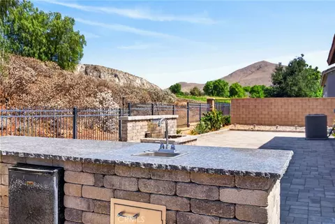 Exterior - 3181 Quarry Dr, Riverside, CA 92509 photo 7 of 11