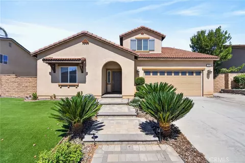 Exterior - 3181 Quarry Dr, Riverside, CA 92509 photo 4 of 11