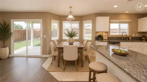 Dining - 14760 Sandstone, Adelanto, CA 92301 photo 1 of 1