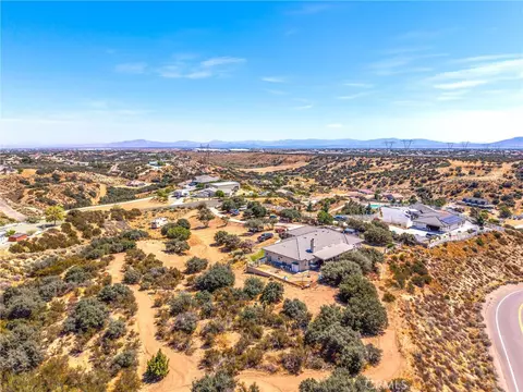 View/Area - 10505 Canyon, Oak Hills, CA 92344 photo 17 of 19