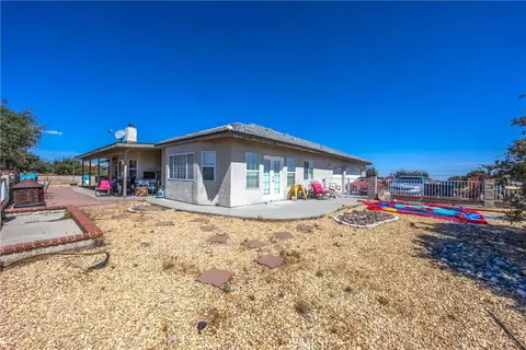 Exterior - 10505 Canyon, Oak Hills, CA 92344 photo 7 of 13