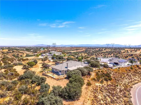 View/Area - 10505 Canyon, Oak Hills, CA 92344 photo 8 of 19