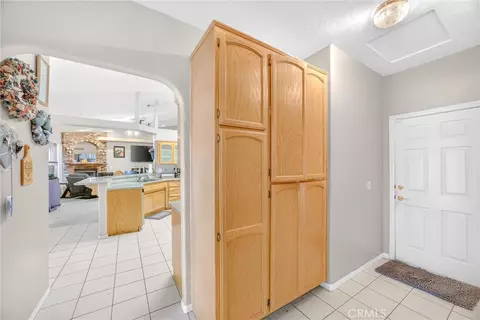 Entry Way - 10505 Canyon, Oak Hills, CA 92344 photo 1 of 2