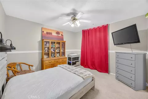 Bedroom - 10505 Canyon, Oak Hills, CA 92344 photo 1 of 6