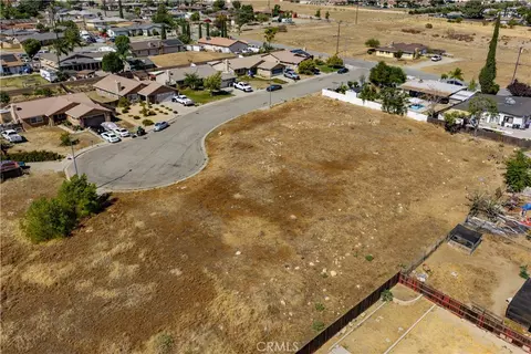 0 King, Banning, CA 92220 photo 23