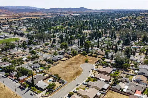 0 King, Banning, CA 92220 photo 14