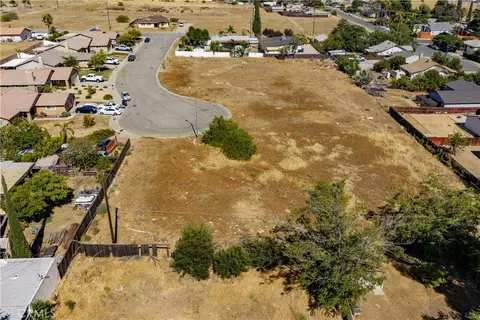 0 King, Banning, CA 92220 photo 21