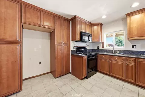 Kitchen - 1531 W 4th St, Ontario, CA 91762 photo 2 of 4