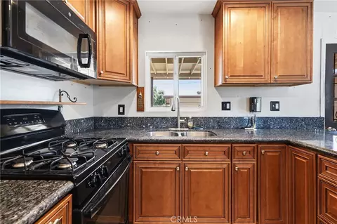 Kitchen - 1531 W 4th St, Ontario, CA 91762 photo 3 of 4