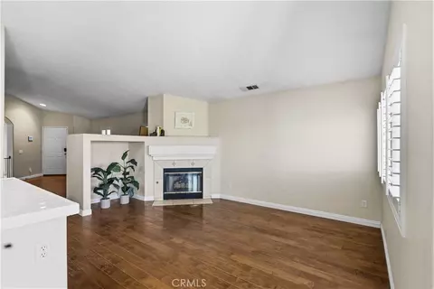 Living - 44607 Crestwood Cir, Temecula, CA 92592 photo 3 of 4