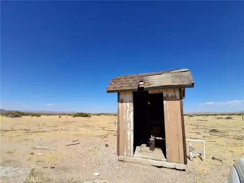 34115 Mountain Vw, Hinkley, CA 92347 photo 5