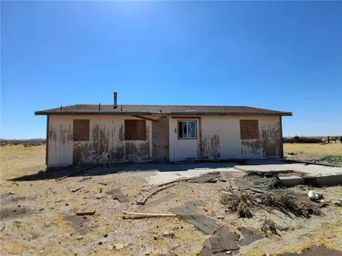 34115 Mountain Vw, Hinkley, CA 92347 photo 3