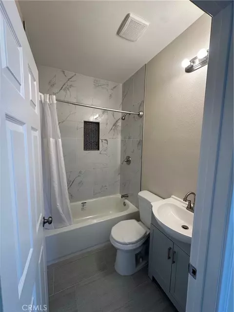 Bath - 363 W Olive St, San Bernardino, CA 92410 photo 2 of 2