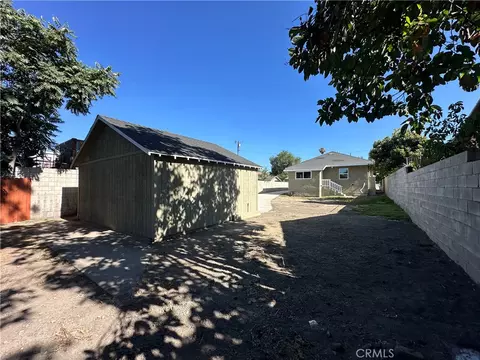 Exterior - 363 W Olive St, San Bernardino, CA 92410 photo 1 of 1