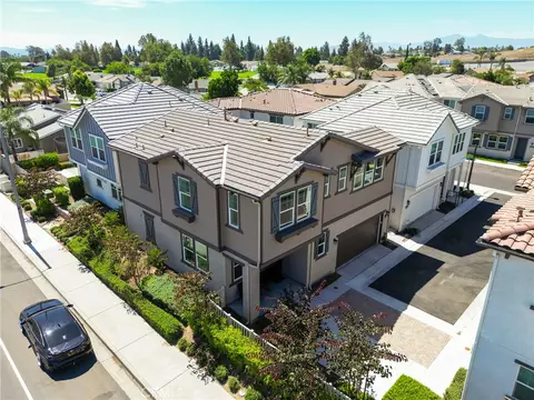 View/Area - 7182 Beck Dr, Riverside, CA 92503 photo 3 of 12