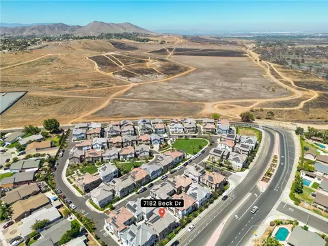 View/Area - 7182 Beck Dr, Riverside, CA 92503 photo 9 of 12