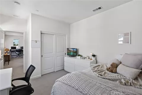 Bedroom - 7182 Beck Dr, Riverside, CA 92503 photo 4 of 8