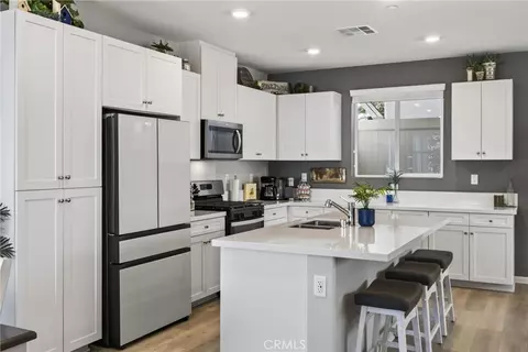 Kitchen - 7182 Beck Dr, Riverside, CA 92503 photo 2 of 4