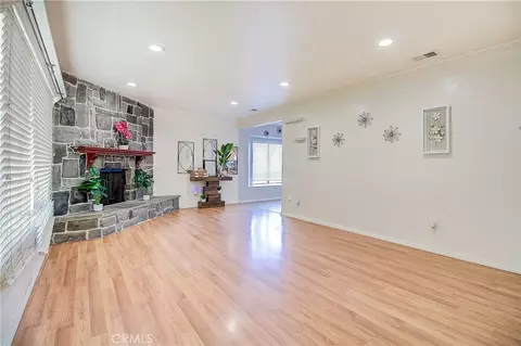 Living - 10884 Cypress Ave, Riverside, CA 92505 photo 1 of 4