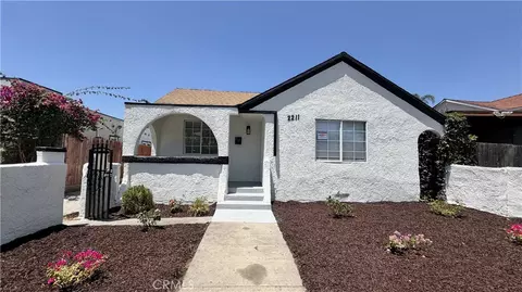 2211 S Sycamore, Los Angeles, CA 90016