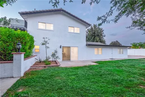 Exterior - 2350 Shadow Hill Dr, Riverside, CA 92506 photo 5 of 9