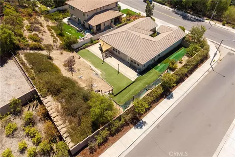 View/Area - 9226 Alta Cresta, Riverside, CA 92508 photo 2 of 3