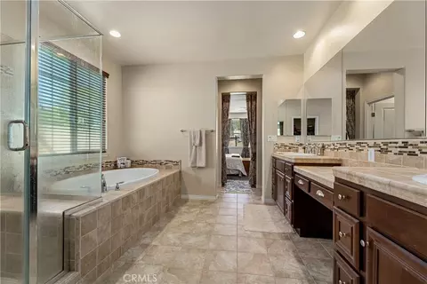 Bath - 9226 Alta Cresta, Riverside, CA 92508 photo 1 of 2