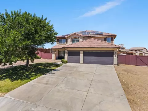 Exterior - 8154 Calpella, Hesperia, CA 92345 photo 3 of 12