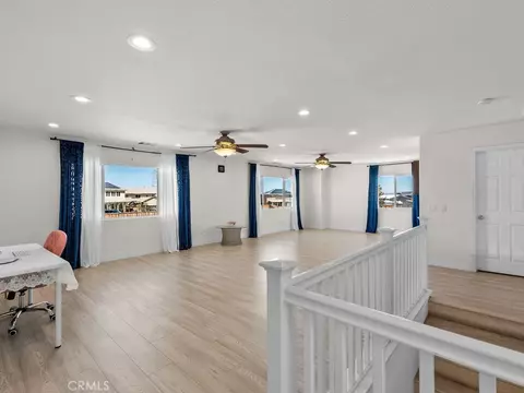 Living - 8154 Calpella, Hesperia, CA 92345 photo 6 of 9