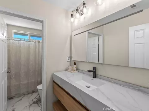 Bath - 8154 Calpella, Hesperia, CA 92345 photo 5 of 5