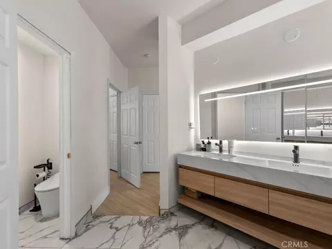 Bath - 8154 Calpella, Hesperia, CA 92345 photo 2 of 5